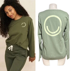 For Better Days Shadow Long Sleeve Dark Green T-Shirt Size XS
